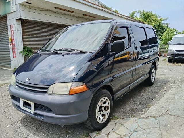 TOYOTA豐田 HIACE  第1張相片