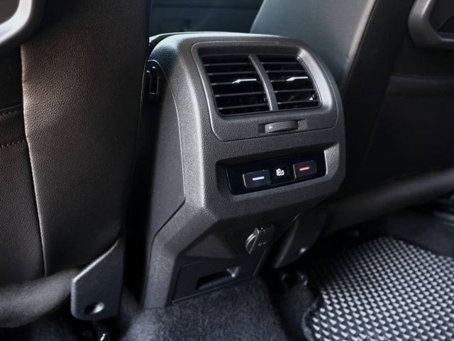 Volkswagen 福斯 Touran  第2張相片