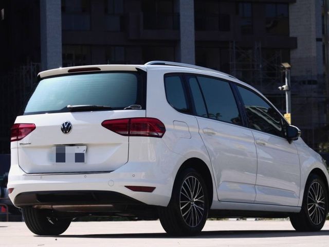 Volkswagen 福斯 Touran  第6張相片