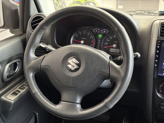2011年出廠 JIMNY 原鈑件 安卓機 倒車影像 實車實價 可貸款 歡迎試乘  第9張相片