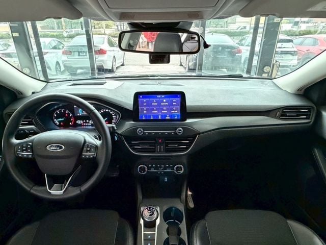 2021 Ford Focus Active EcoBoost 182任性版 里程僅跑六萬五  第15張相片