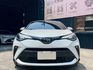 2023 Toyota C-HR 豪華 一手車 里程僅跑一萬七 原廠保固中  第2張縮圖