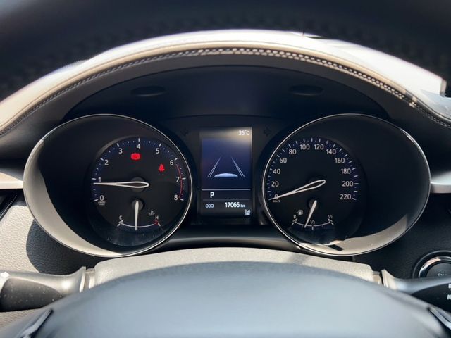 2023 Toyota C-HR 豪華 一手車 里程僅跑一萬七 原廠保固中  第4張相片