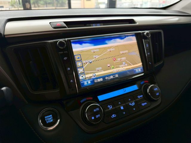 2015 Toyota RAV4 2.0 E Hi 影音版 原廠保養  第12張相片