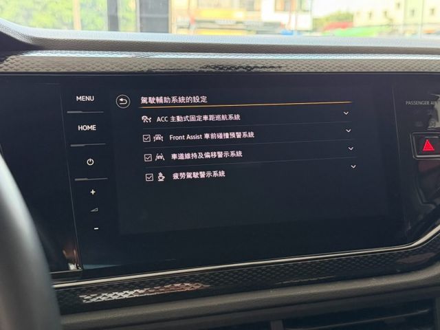 大保養已做完 2022 VW 小改款 Polo 230 TSI Tech 一手車 原廠保養 超低里程僅跑六萬  第10張相片