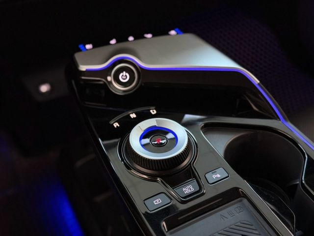 2022 / 23 年式 Kia EV6 Air增程版 一手車 原廠保養 原廠保固中  第14張相片
