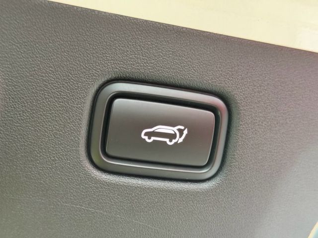 2022 / 23 年式 Kia EV6 Air增程版 一手車 原廠保養 原廠保固中  第18張相片
