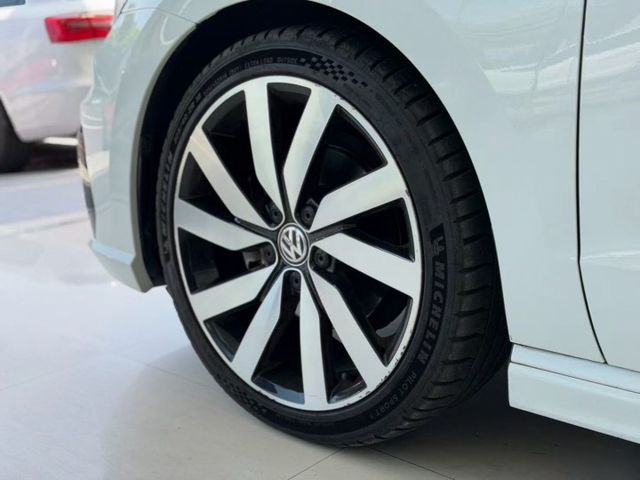 17 年式 Volkswagen Golf Sportsvan 280 TSI R-Line 原廠保養 里程僅跑十一萬  第4張相片