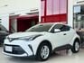 2020 Toyota 小改款 C-HR 豪華型 原廠保養 加裝抬顯  第3張縮圖
