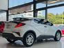 2020 Toyota 小改款 C-HR 豪華型 原廠保養 加裝抬顯  第18張縮圖