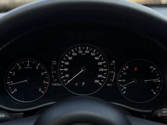 2022 Mazda CX-30 20S Carbon Edition 一手車 超低里程僅跑三萬五  第6張相片