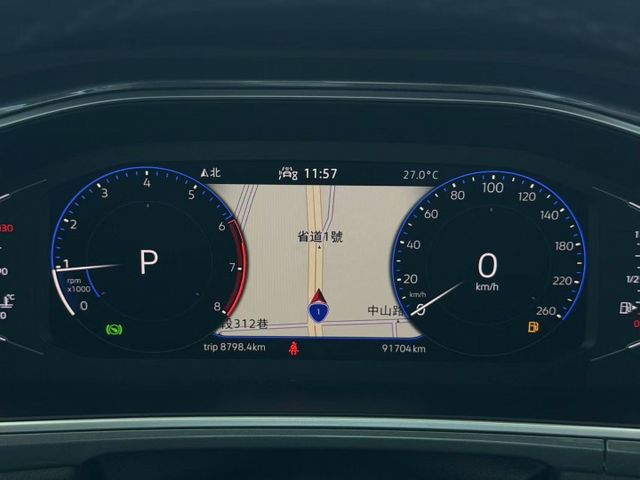 2022/23 T-ROC 280 TSI Style Design  一手車 原廠保養 里程僅跑九萬二  第10張相片
