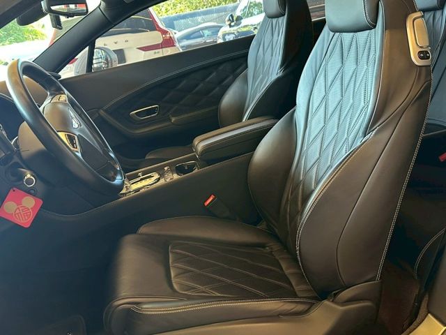 Bentley  Continental GT  第6張相片