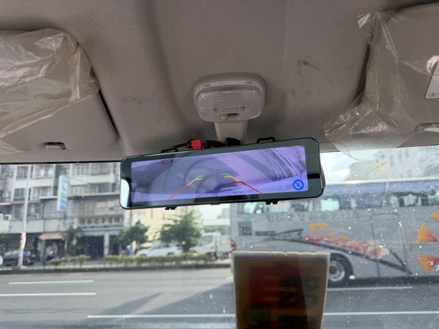 湯A士 僅跑1.7萬 （原廠保固中）可認證 原版件廂子不要可拆0906-000866鍾先生  第15張相片