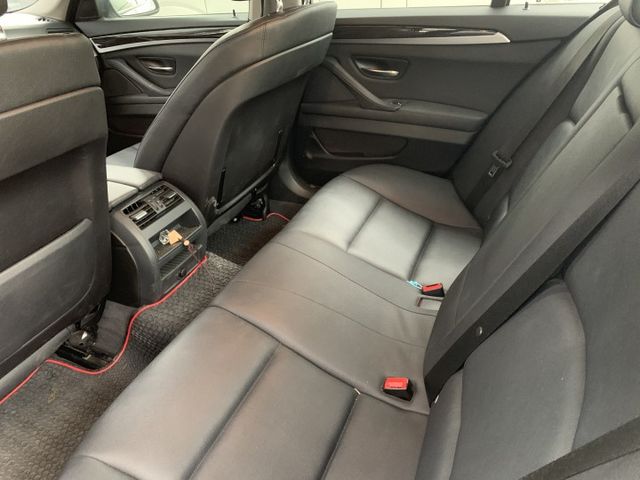 520d 僅跑10幾萬 原版件 可認證 0906-000866  第4張相片