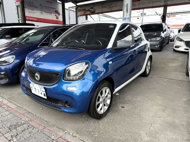 smart 4人座 渦輪引擎 小車省油 可愛爆 0906-000866鍾先生  第1張相片