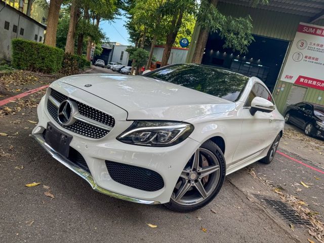 原汁原味 超漂亮 6X萬開走 適合有氣質的你 2016 C250 AMG Coupe 總代理  第2張相片