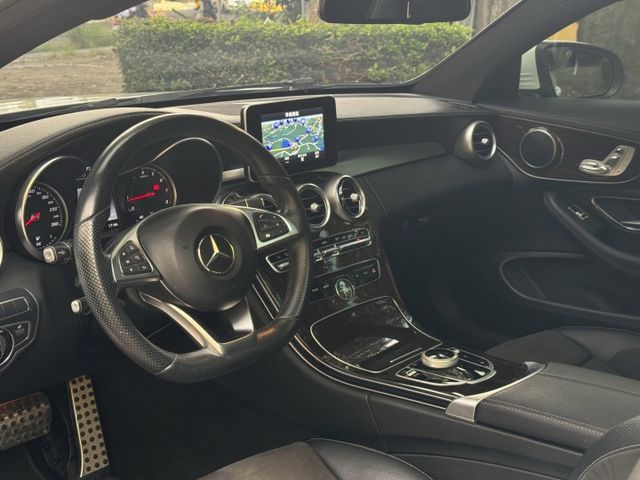 原汁原味 超漂亮 6X萬開走 適合有氣質的你 2016 C250 AMG Coupe 總代理  第5張相片