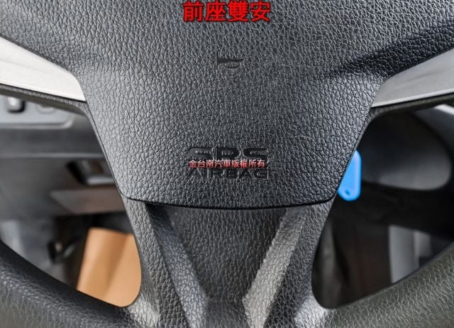 一手車✓只跑3.1萬✓里程保證✓原廠保養✓全車原板件✓附全額發票✓可全貸✓不用殺價就很便宜✓  第14張相片