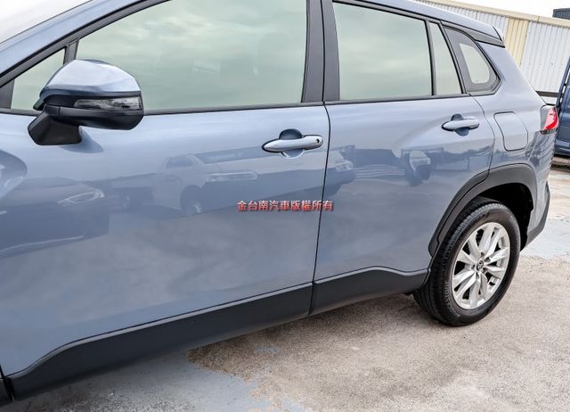 油電豪華版✓一手車✓原廠保養✓原廠保固中✓全車原板件✓安卓影音✓LV2✓iKEY✓恆溫✓可全貸✓不用殺價就很便宜✓  第7張相片