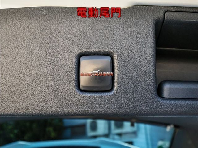 250 ST-Line✓一手只跑4.4萬✓全車原鈑件✓4WD✓記憶椅✓B&O音響✓LV2✓電動尾門✓可全貸✓  第19張相片