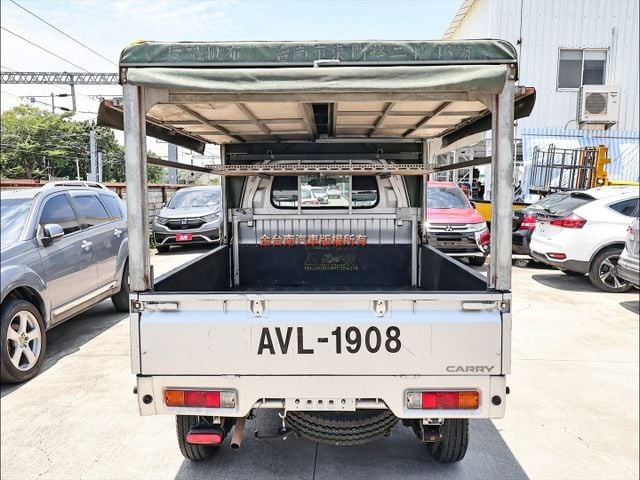 帆布三面開✓附全額發票✓一手只跑9.7萬✓車況超好✓里程保證✓事業打拼好幫手✓可全貸✓  第3張相片