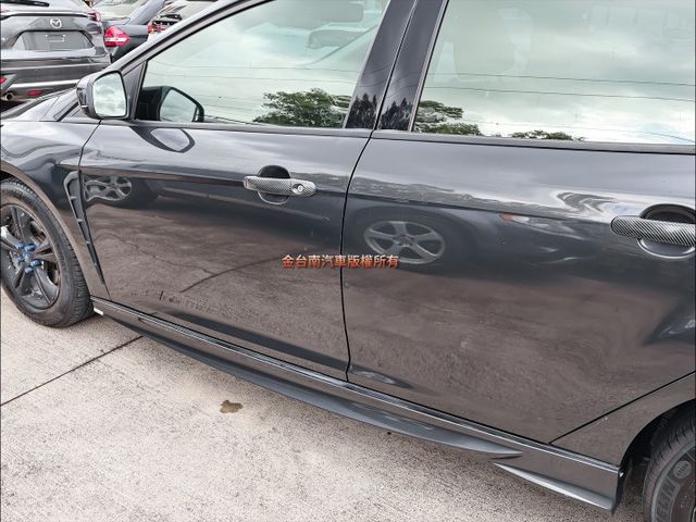 汽油時尚經典型✓不二價✓一年只跑一萬多✓安卓影音✓定速✓衛星導航✓分區恆溫✓四安✓可全貸✓不用殺價就很便宜✓  第7張相片