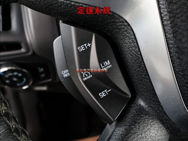 汽油時尚經典型✓不二價✓一年只跑一萬多✓安卓影音✓定速✓衛星導航✓分區恆溫✓四安✓可全貸✓不用殺價就很便宜✓  第14張相片