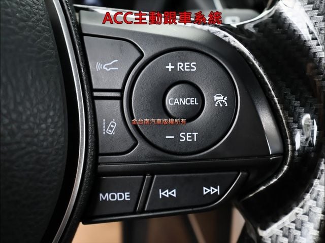 豪華影音特仕版✓全車原鈑件✓原廠保固中✓NAVI✓車載系統✓LV2✓抬頭顯示器✓恆溫✓iKEY✓可全貸✓  第13張相片