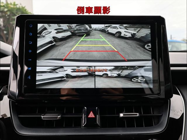 豪華影音特仕版✓全車原鈑件✓原廠保固中✓NAVI✓車載系統✓LV2✓抬頭顯示器✓恆溫✓iKEY✓可全貸✓  第18張相片
