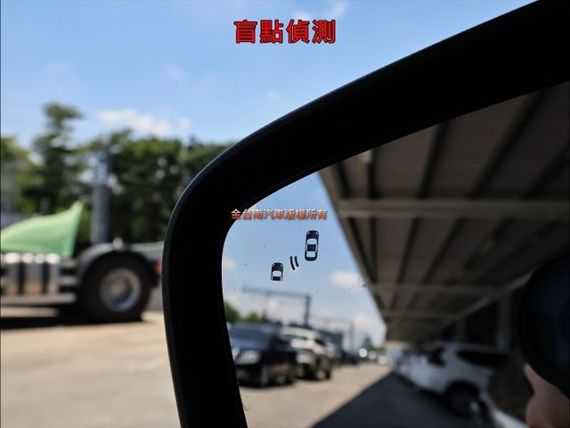 旗艦X✓一手只跑6.8萬✓原鈑件✓電動椅✓電動尾門✓LV2✓盲點✓環景✓車載系統✓B&O音響✓HUD✓雙區恆溫✓可全貸✓  第12張相片
