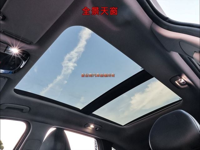 GLT-B✓一手只跑2.8萬✓原鈑件✓全景天窗✓電動尾門✓電動座椅✓LV2✓盲點✓車載系統✓可全貸✓不用殺價就很便宜✓  第11張相片