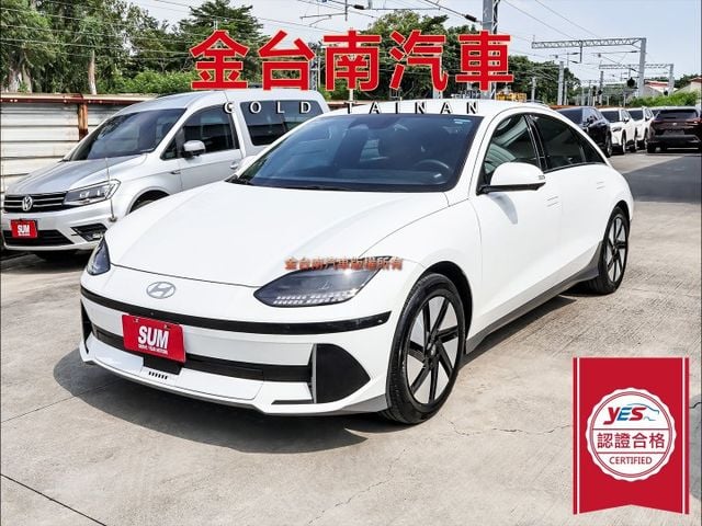 純電✓EV600✓一手只跑3萬✓原鈑件✓環景✓記憶椅✓電動尾門✓雙通風椅✓LV2✓盲點✓車載系統✓原廠保養✓可全貸✓  第1張相片