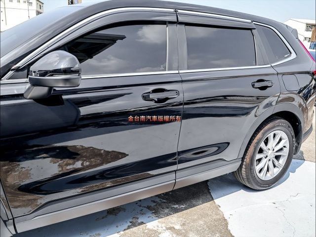 S版✓只跑1.8萬✓里程保證✓車況超好✓雙電動椅✓電動尾門✓原廠NAVI✓車載系統✓LV2✓可全貸✓不用殺價就很便宜✓  第6張相片