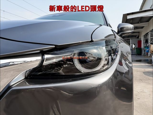 旗艦進化型✓4WD✓一年只跑1.5萬✓原鈑件✓天窗✓BOSE音響✓記憶椅✓環景✓LV2✓車載系統✓雙通風椅✓可全貸✓  第5張相片