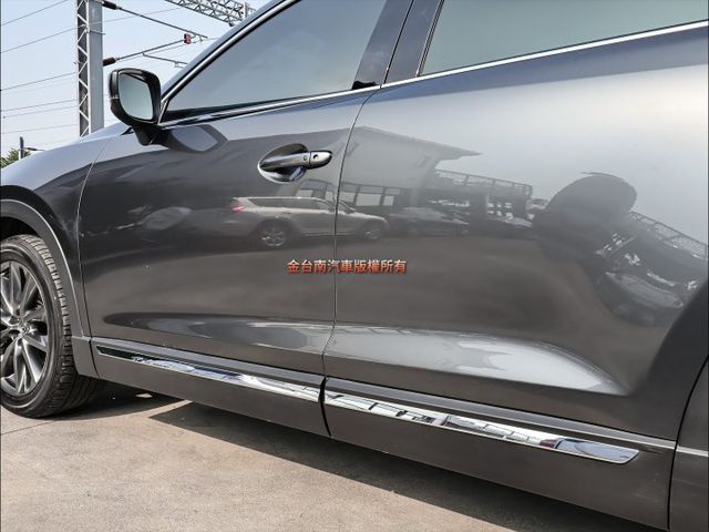 旗艦進化型✓4WD✓一年只跑1.5萬✓原鈑件✓天窗✓BOSE音響✓記憶椅✓環景✓LV2✓車載系統✓雙通風椅✓可全貸✓  第6張相片