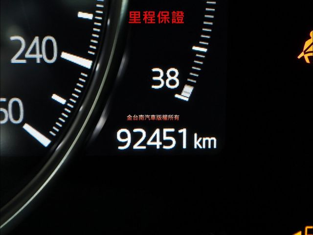 旗艦進化型✓4WD✓一年只跑1.5萬✓原鈑件✓天窗✓BOSE音響✓記憶椅✓環景✓LV2✓車載系統✓雙通風椅✓可全貸✓  第16張相片