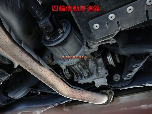 旗艦進化型✓4WD✓一年只跑1.5萬✓原鈑件✓天窗✓BOSE音響✓記憶椅✓環景✓LV2✓車載系統✓雙通風椅✓可全貸✓  第19張相片