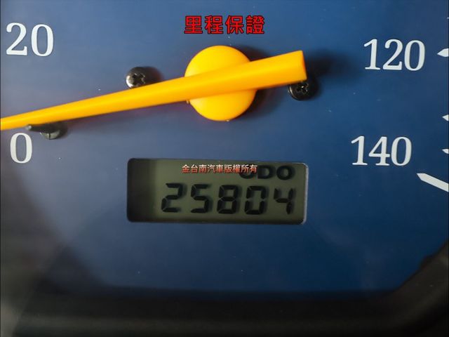 廂式✓一手只跑2.5萬✓全車原鈑件✓電動窗✓音響主機✓附全額發票✓里程保證✓可全貸✓事業打拼好幫手!  第15張相片