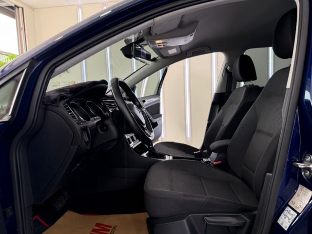 影片賞車✦Golf 1.4 TSI 里程僅跑13萬 全車原鈑件  ACC跟車.煞停.免鑰匙.雙區恆溫.Car Play  第7張相片