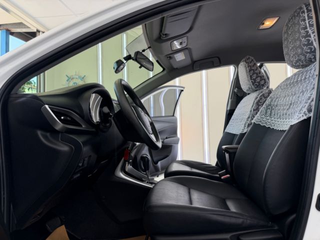 影片賞車✦VIOS 里程跑11萬 全車原鈑件 升級原廠精裝影音 導航.Car Play.倒車影像.抬頭顯示幕.行車記錄器  第7張相片
