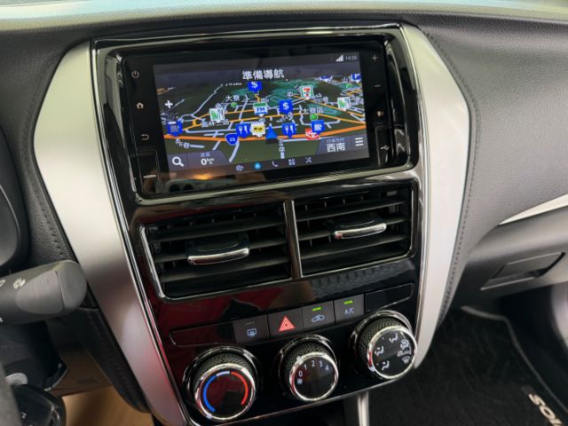 影片賞車✦VIOS 里程跑11萬 全車原鈑件 升級原廠精裝影音 導航.Car Play.倒車影像.抬頭顯示幕.行車記錄器  第14張相片