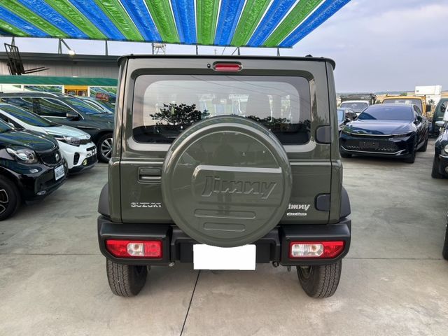 2026年JIMMY  現領 全新領牌車 顏色可挑 貸款須配合匯豐 露營  第14張相片