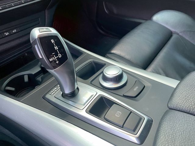 2008領牌✅BMW✅X5✅全景天窗✅僅跑13萬公里✅電動座椅✅免保人✅免聯徵✅二手✅中古✅強力過件✅線上試算額度  第11張相片
