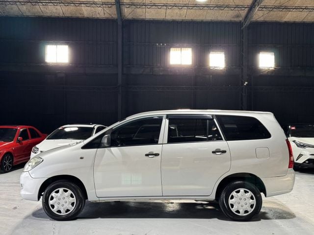 2.0 J版 雙安 自排 自用小客貨 倒車雷達 安卓機 導航 顯影 藍芽 卡不累 行車 可調式大燈 皮椅  第3張相片