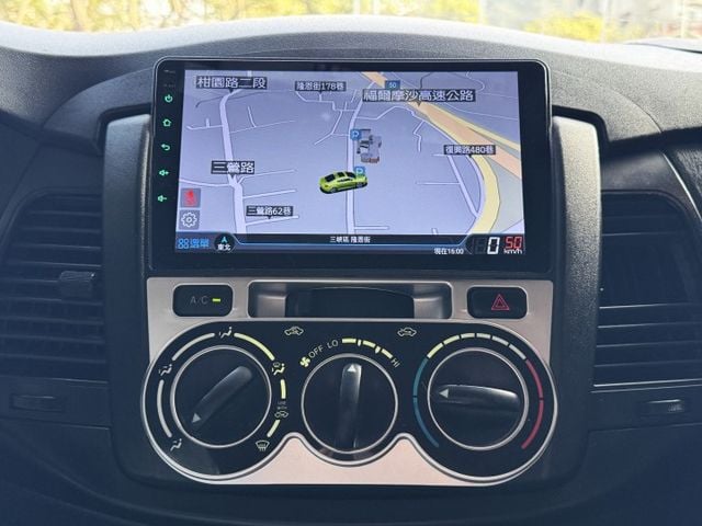 2.0 J版 雙安 自排 自用小客貨 倒車雷達 安卓機 導航 顯影 藍芽 卡不累 行車 可調式大燈 皮椅  第14張相片