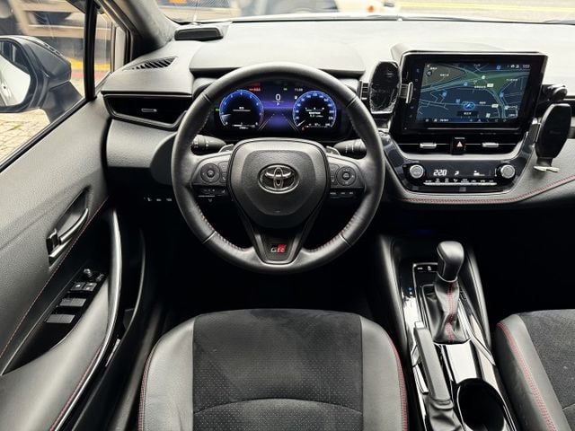 2.0 汽油 GR-SPORT 新型大改款 ACC 空套 I-KEY 摸門 液晶儀錶 導航 顯影 卡不累 18吋圈  第12張相片