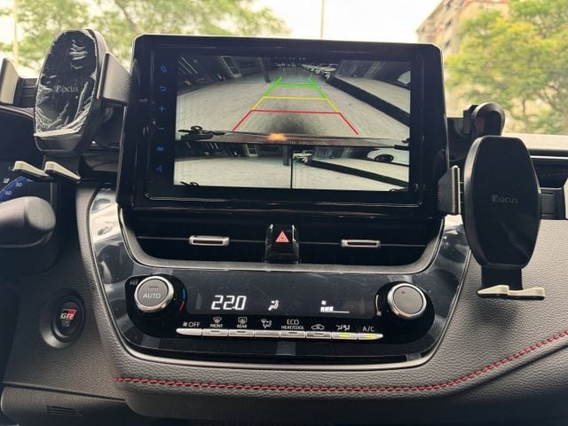 2.0 汽油 GR-SPORT 新型大改款 ACC 空套 I-KEY 摸門 液晶儀錶 導航 顯影 卡不累 18吋圈  第13張相片