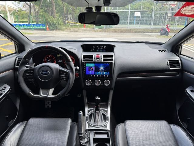 2.0渦輪 4WD 運動版 空套 大尾翼 I-KEY 9安 安卓機 導航 顯影 卸壓閥 18圈 變形蟲方向盤  第2張相片