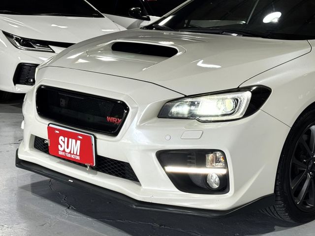 2.0渦輪 4WD 運動版 空套 大尾翼 I-KEY 9安 安卓機 導航 顯影 卸壓閥 18圈 變形蟲方向盤  第5張相片